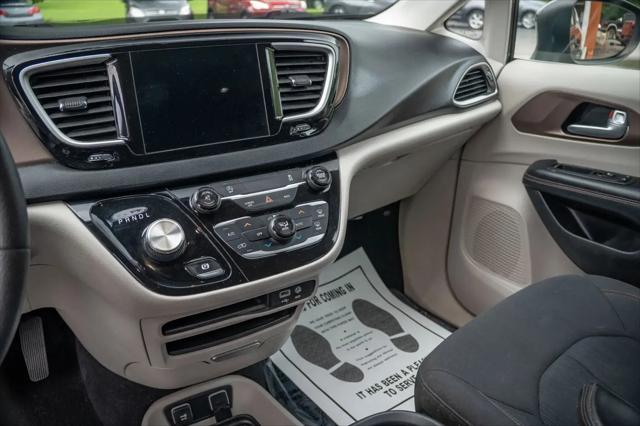 2017 Chrysler Pacifica Touring Plus