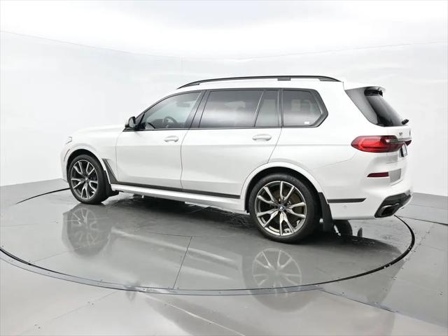 2021 BMW X7 M50i