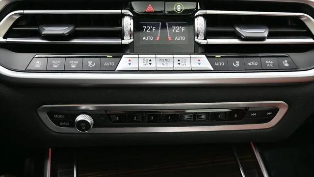 2021 BMW X7 M50i