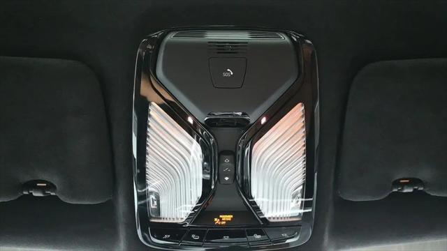 2021 BMW X7 M50i