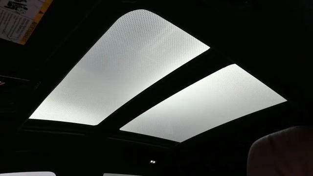 2021 BMW X7 M50i