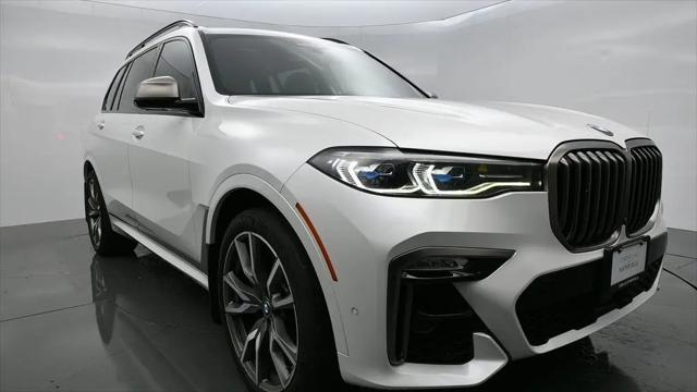 2021 BMW X7 M50i