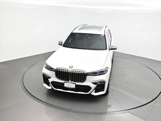 2021 BMW X7 M50i