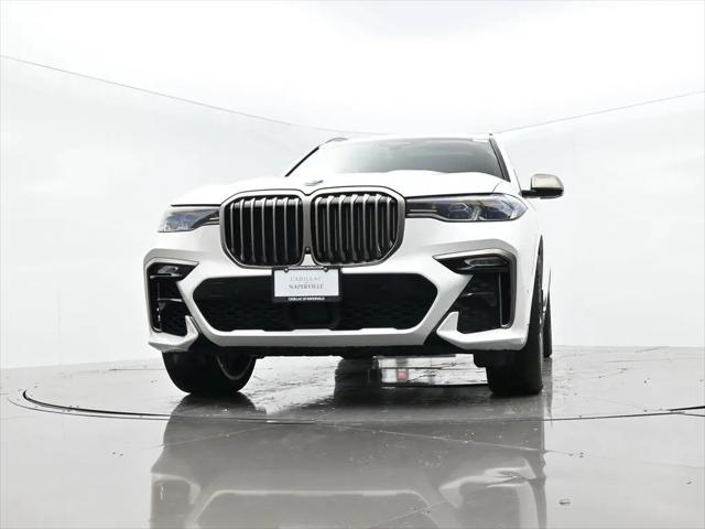 2021 BMW X7 M50i