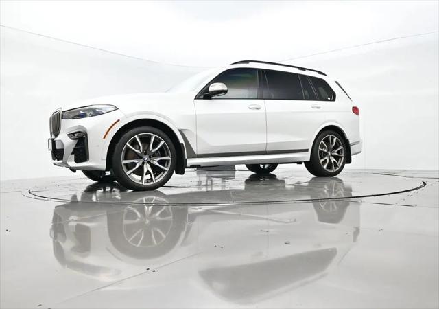 2021 BMW X7 M50i