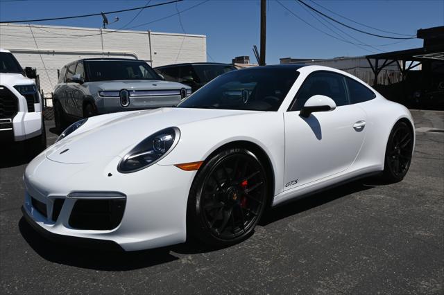 2018 Porsche 911 Carrera GTS