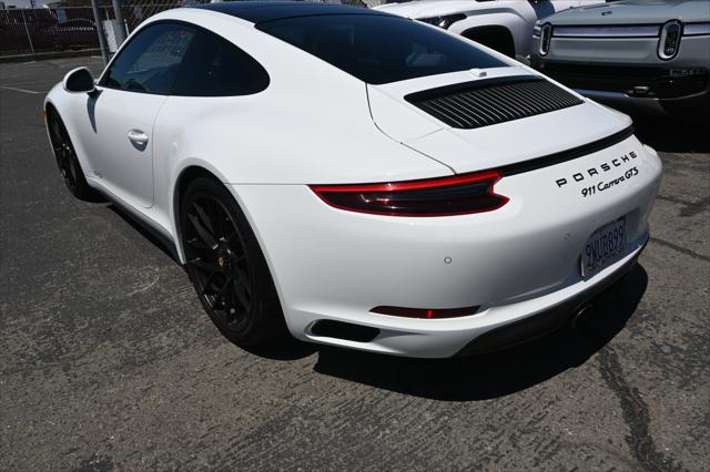 2018 Porsche 911 Carrera GTS