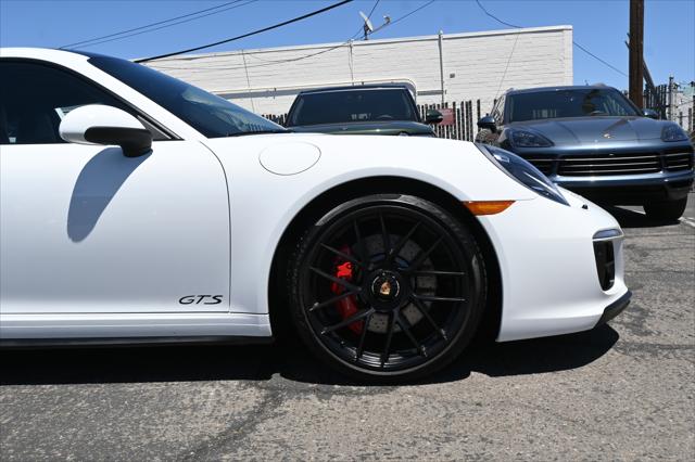 2018 Porsche 911 Carrera GTS