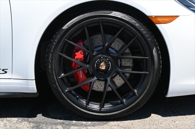 2018 Porsche 911 Carrera GTS