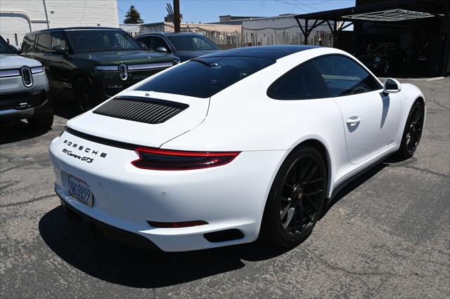 2018 Porsche 911 Carrera GTS