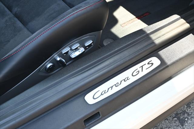 2018 Porsche 911 Carrera GTS