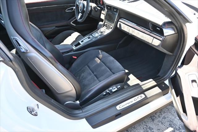 2018 Porsche 911 Carrera GTS