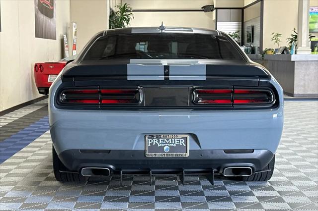 2016 Dodge Challenger R/T Scat Pack