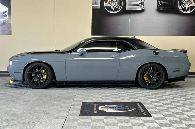 2016 Dodge Challenger R/T Scat Pack