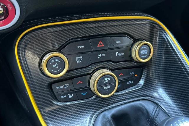 2016 Dodge Challenger R/T Scat Pack