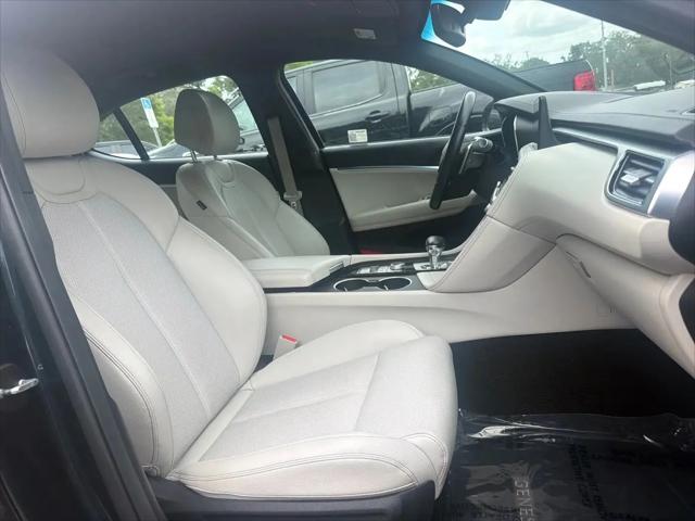 2025 Genesis G70 2.5T RWD