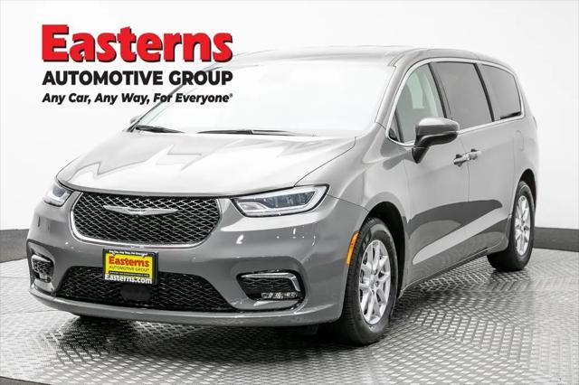 2023 Chrysler Pacifica Touring L for sale in Millersville, MD