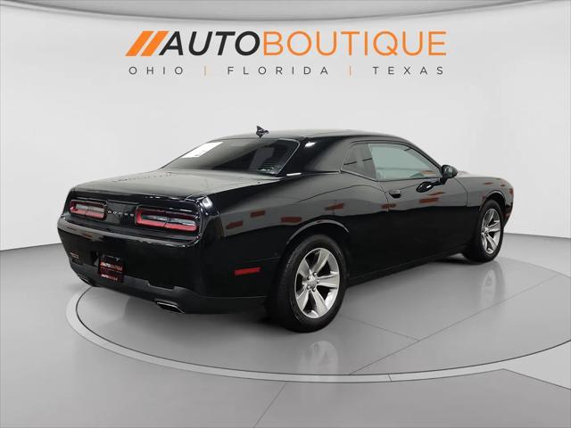 2016 Dodge Challenger SXT