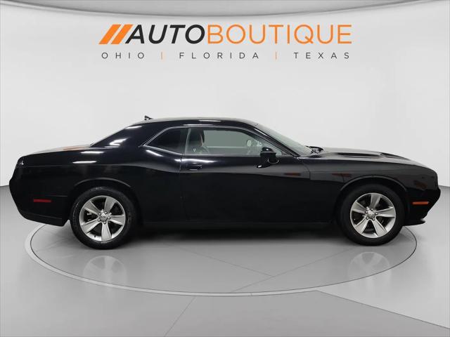 2016 Dodge Challenger SXT