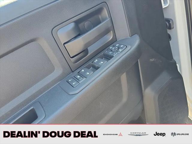 2026 Ram 2500 Black Express Crew Cab 4x4 64 Box