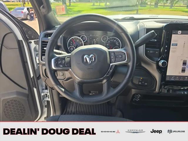 2026 Ram 2500 Black Express Crew Cab 4x4 64 Box