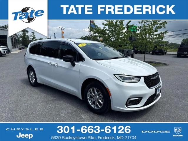 2025 Chrysler Pacifica Select for sale in Frederick, MD