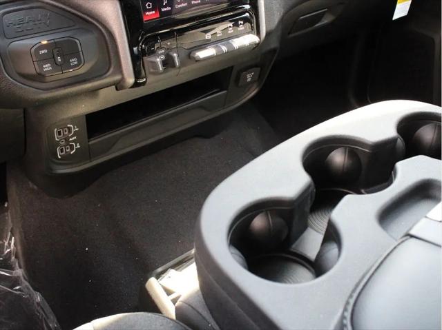 2026 Ram 3500 Tradesman Crew Cab 4x4 8 Box