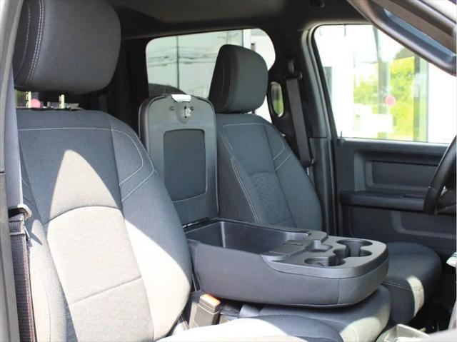 2026 Ram 3500 Tradesman Crew Cab 4x4 8 Box