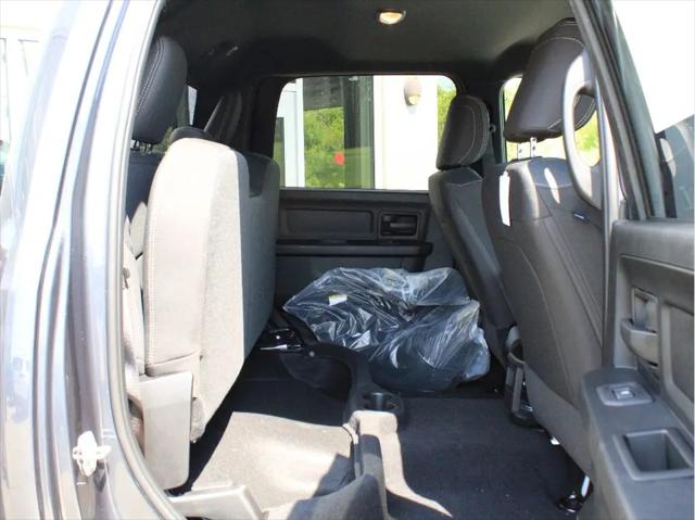 2026 Ram 3500 Tradesman Crew Cab 4x4 8 Box
