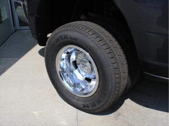 2026 Ram 3500 Tradesman Crew Cab 4x4 8 Box