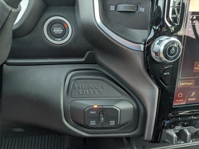 2026 Ram 3500 Big Horn Crew Cab 4x4 64 Box