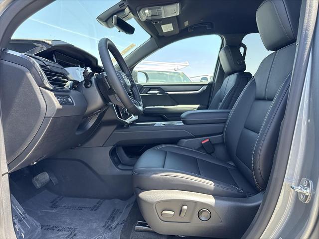 2026 GMC Acadia Elevation FWD