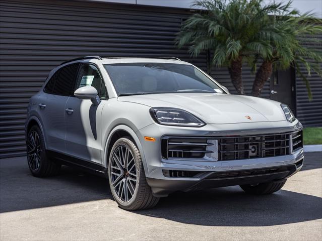 2026 Porsche Cayenne Unknown