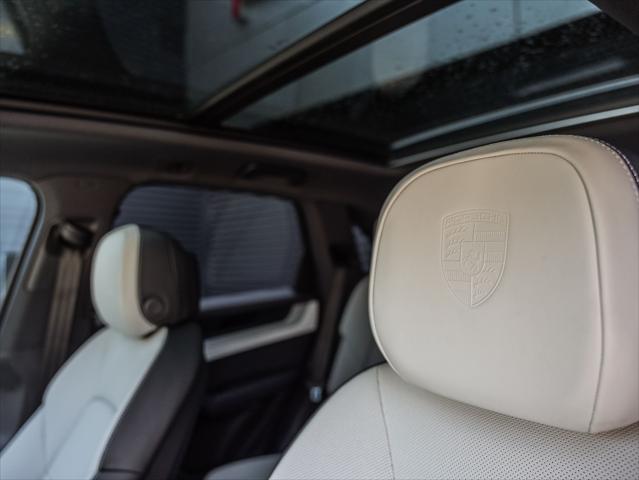2026 Porsche Cayenne Unknown