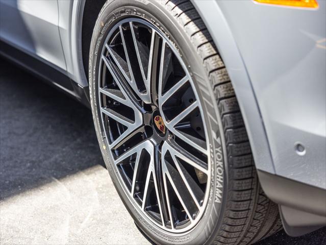 2026 Porsche Cayenne Unknown