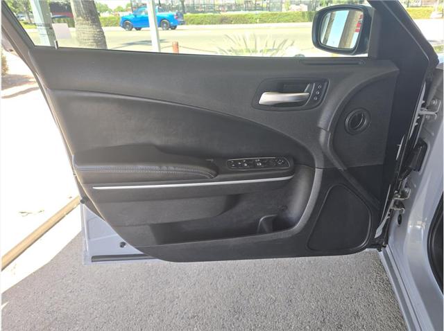 2021 Dodge Charger SXT RWD