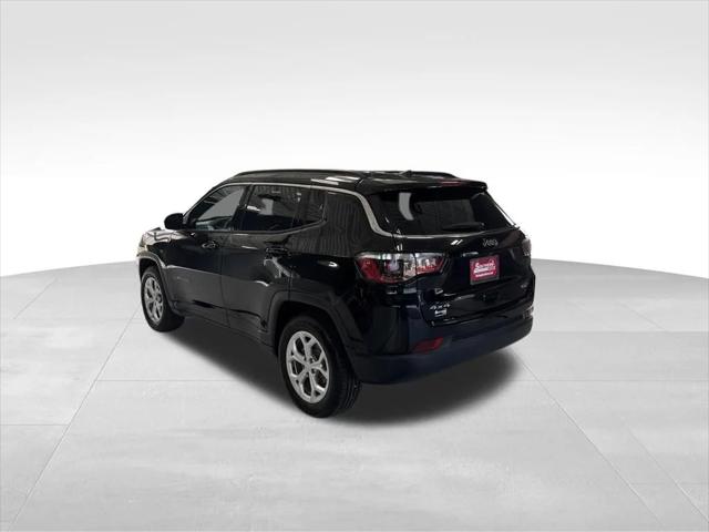 2024 Jeep Compass Latitude 4x4 2024 Jeep Compass Latitude 4x4