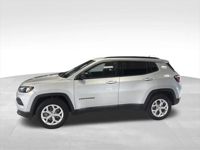 2024 Jeep Compass Latitude 4x4 2024 Jeep Compass Latitude 4x4