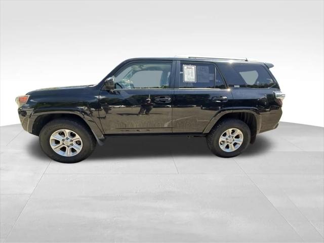 2015 Toyota 4Runner SR5 2015 Toyota 4Runner SR5