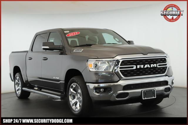 2022 Ram 1500 Big Horn Crew Cab 4x4 5'7" Box for sale in Amityville, NY