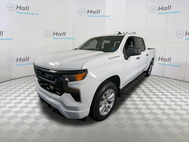 2022 Chevrolet Silverado 1500 2WD Crew Cab Short Bed Custom 2022 Chevrolet Silverado 1500 2WD Crew Cab Short Bed Custom