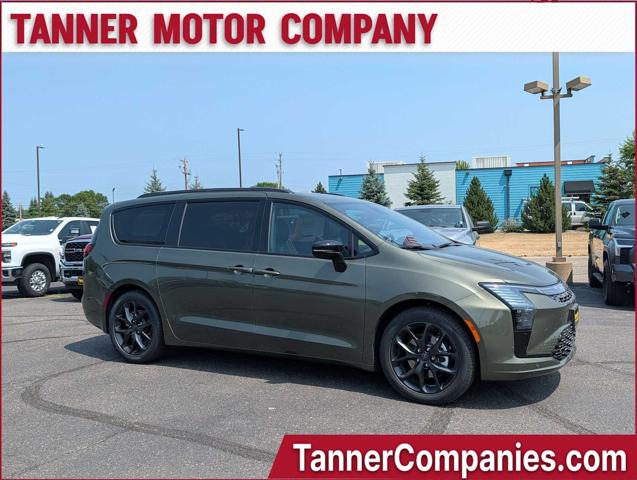 2027 Chrysler Pacifica PACIFICA LIMITED