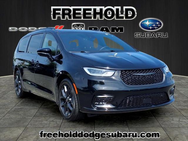 2025 Chrysler Pacifica Limited for sale in Freehold, NJ