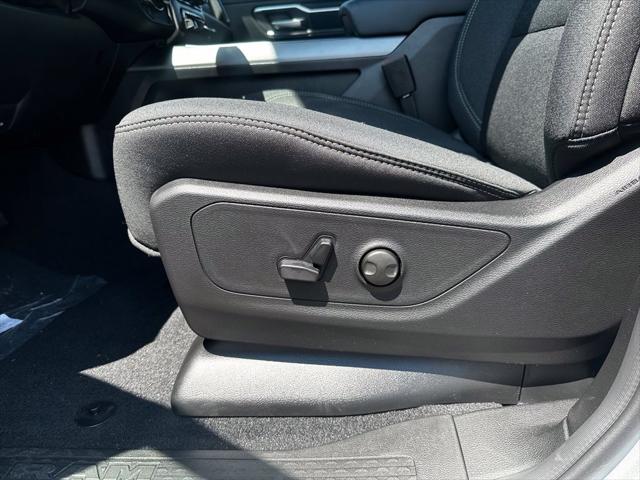 2026 Ram 1500 Big Horn Quad Cab 4x4 64 Box