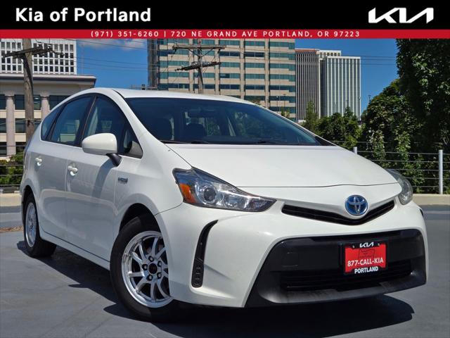 2017 Toyota Prius v Two for sale in Portland, OR