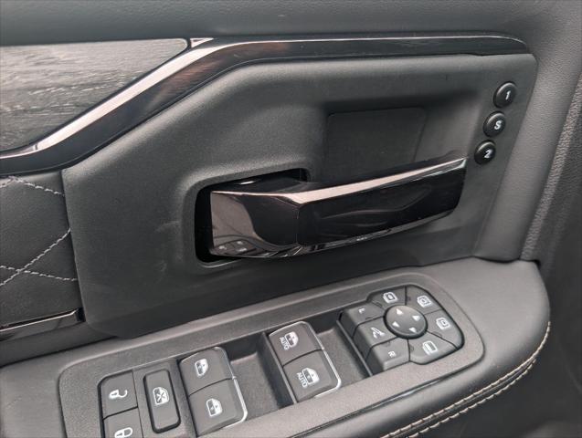2026 Ram 3500 Limited Crew Cab 4x4 8 Box