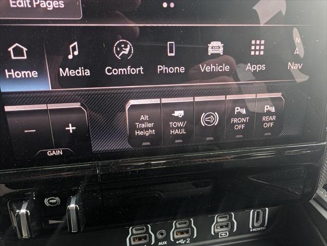 2026 Ram 3500 Limited Crew Cab 4x4 8 Box