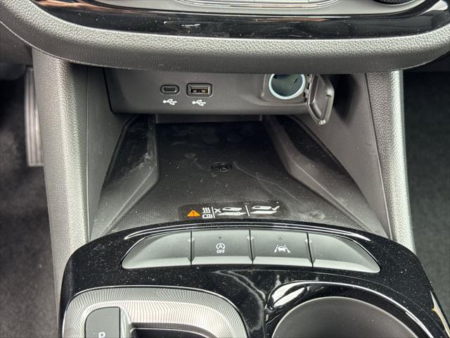 2026 Buick NV Sport Touring FWD