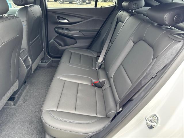 2026 Buick NV Sport Touring FWD