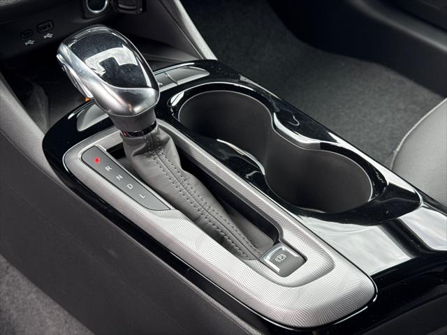 2026 Buick NV Sport Touring FWD